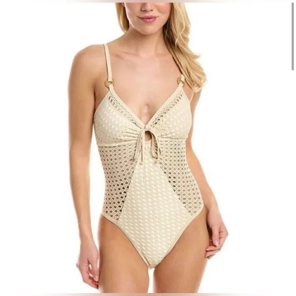 Robin Piccone NWT Marlow keyhole One Piece Swimsuit Cream Color Size 14